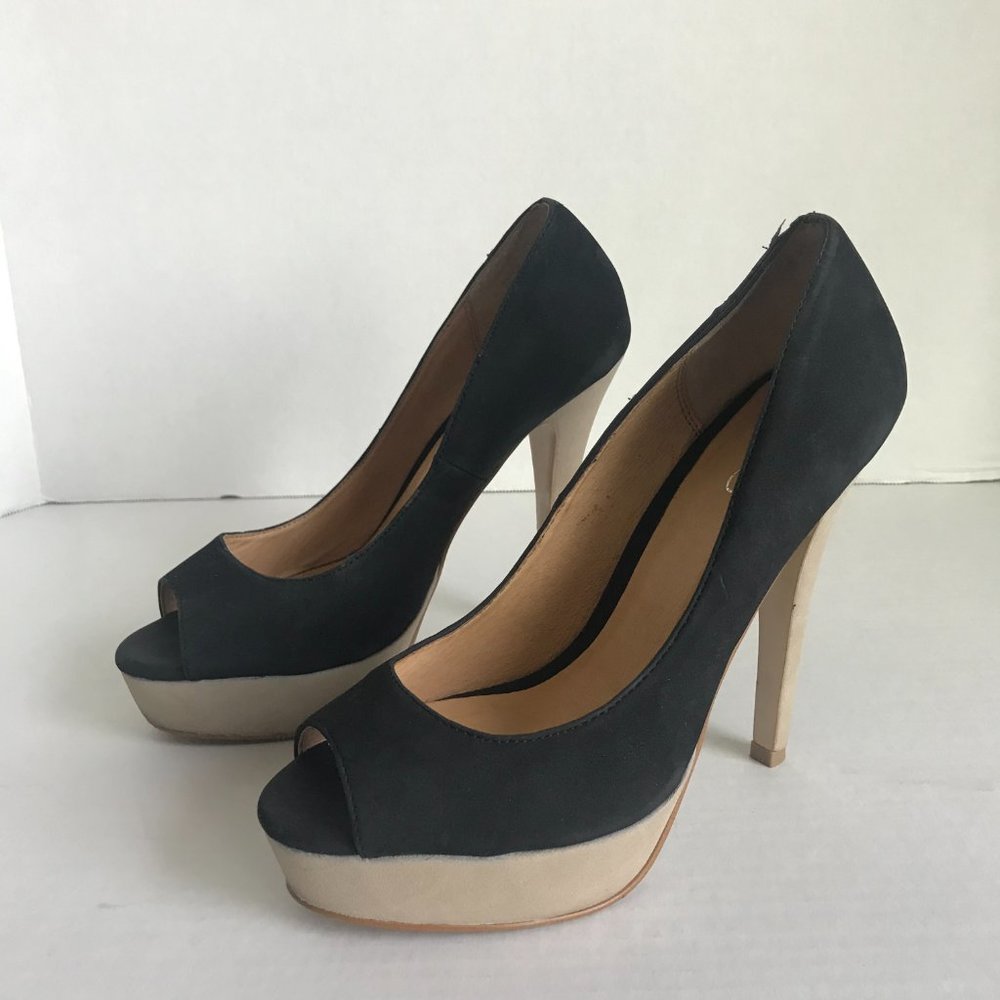 Aldo Croner Peep Toe Pumps | Blk & Beige | 7.5